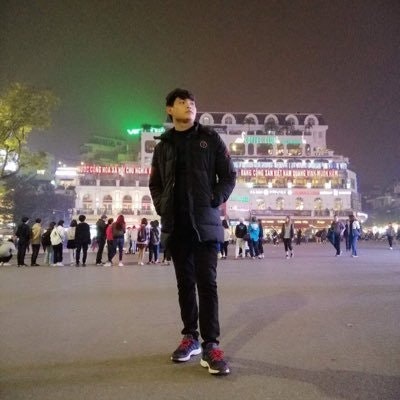 Đàm Chung (💙,🧡) "🌊📘".bnb