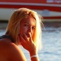 Elizabeth  Kuznecova