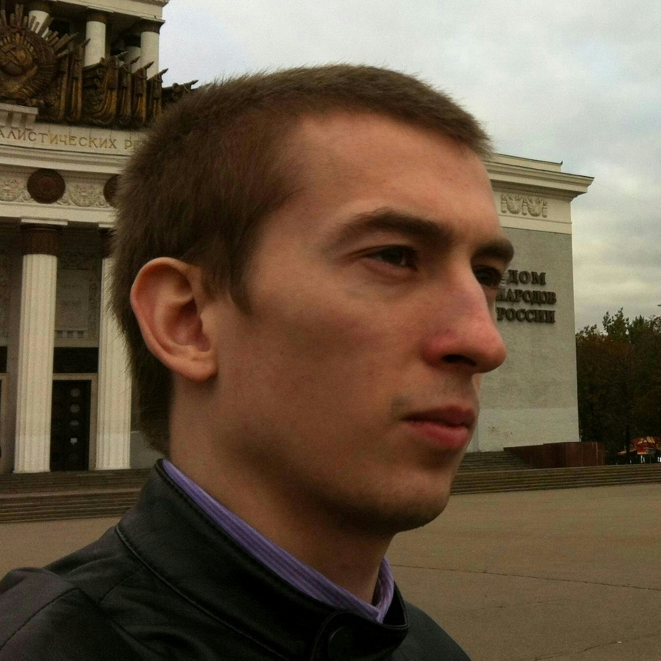 Евгений Слащёв