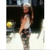 Melodie Laperle Klare'xo