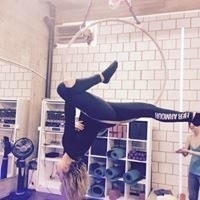 Jasmine Jacot-Descombes