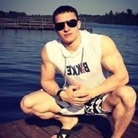 Максим Пушкин