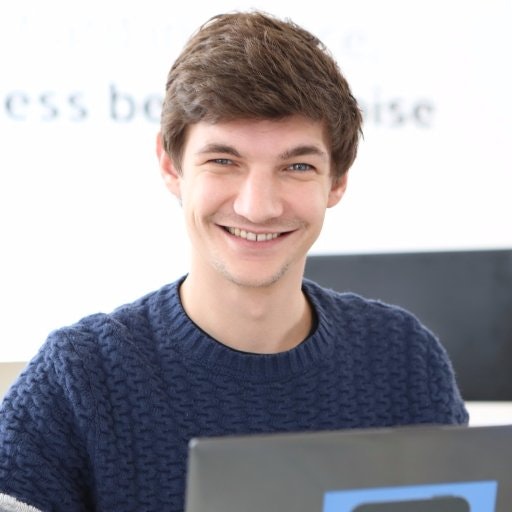 Original?auto=format&fit=crop&crop=faces&w=40&h=40