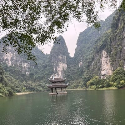 nghianguyen.bnb ☘️ ☘️(🌸, 🌿)