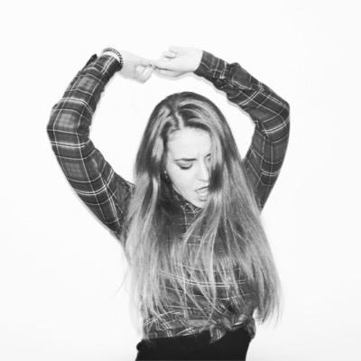 плакса миртл