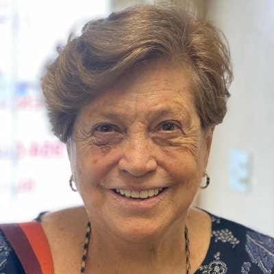 Dr. Nora Femenia