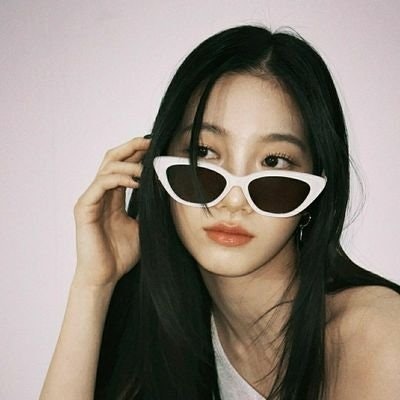 vrseee🍿•freetag