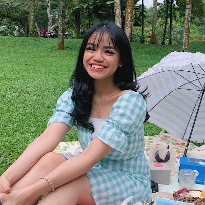 Nur Alisa binti Mahzan @ 123RF