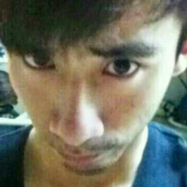 郑健