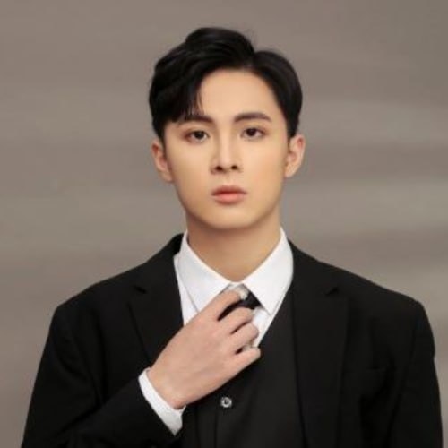 Hoangphuc881CEOGamebàiđổithưởngVGRD