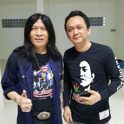 อภิชาติ เครือเขื่อนเพ็ชร