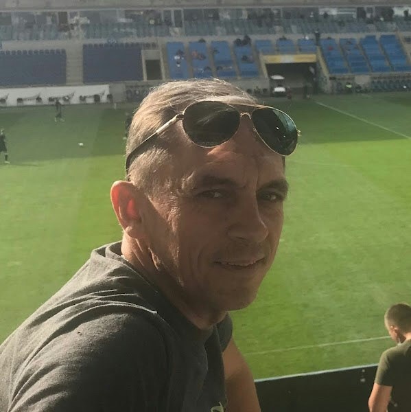 Юрий Пикалов