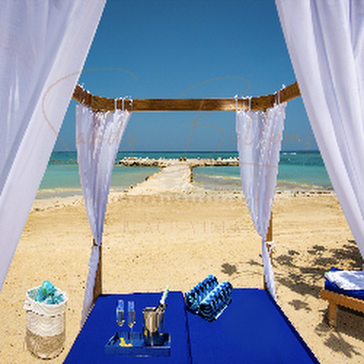 Sandy Bottoms Beach Villa