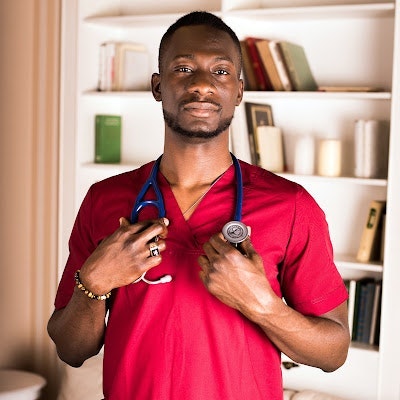 Adeboye Oluwajuyitan (The Befibrillator)