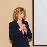 Елена Максимча