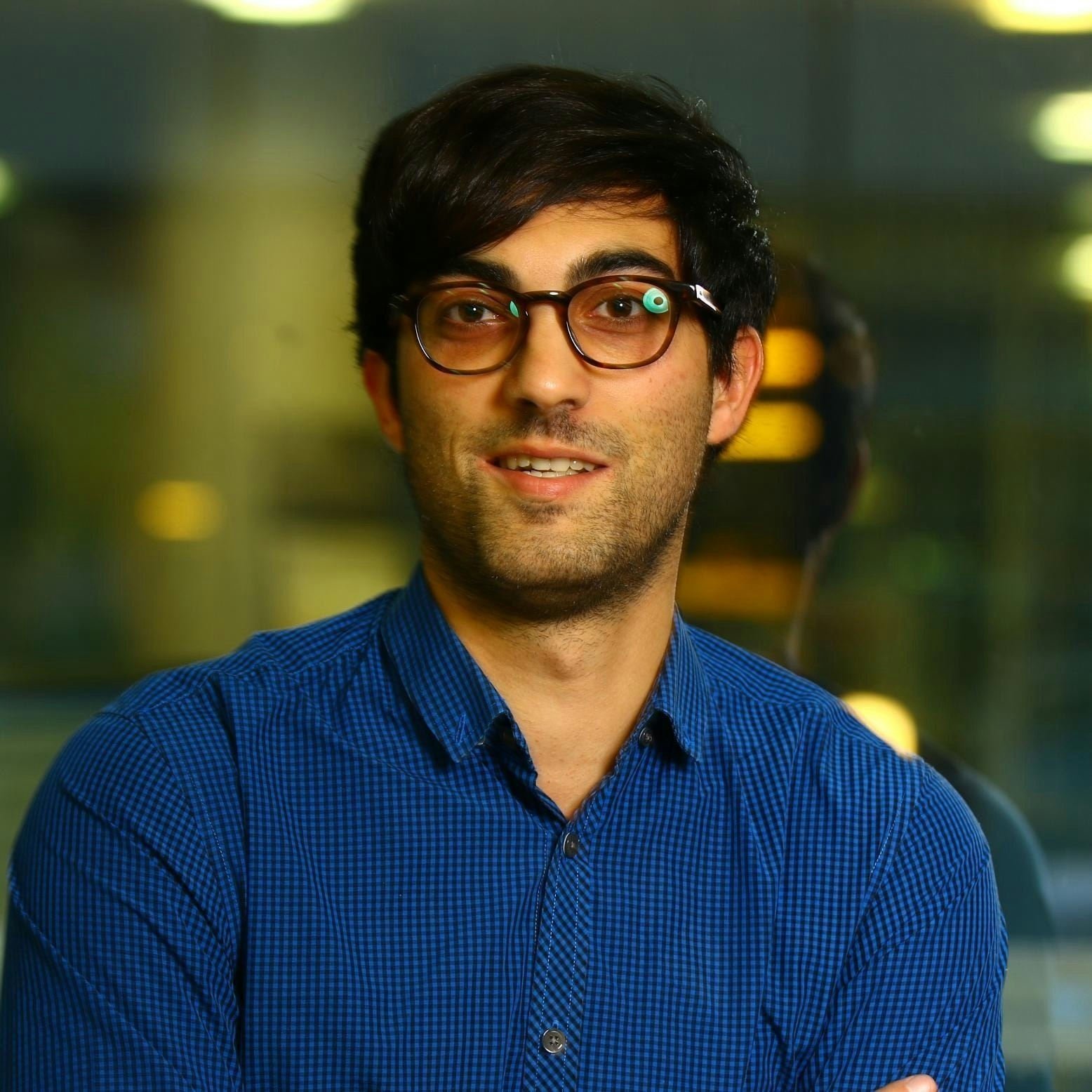 ⓣⓞⓝⓨ ⓐⓝⓓⓡⓔⓢ