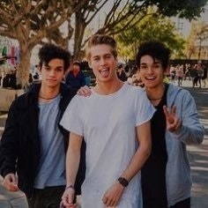 Gabriela DobreVisser