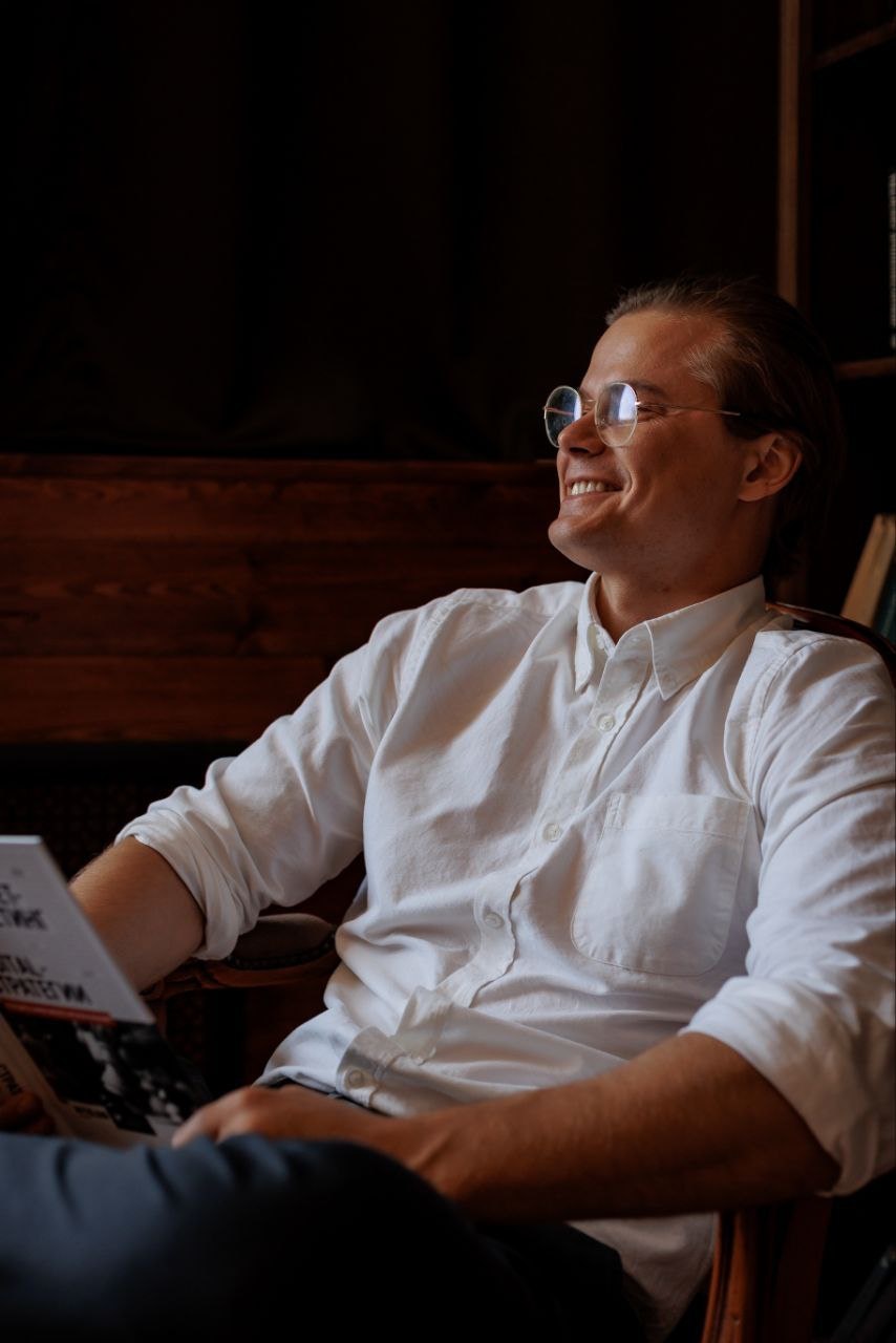 Дмитрий Кручинин