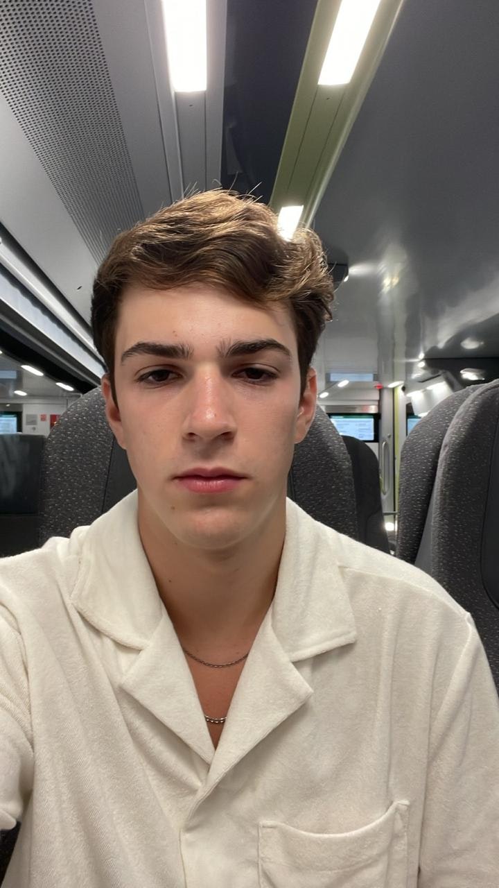 ProductHunt profile picture for @sadasdasd