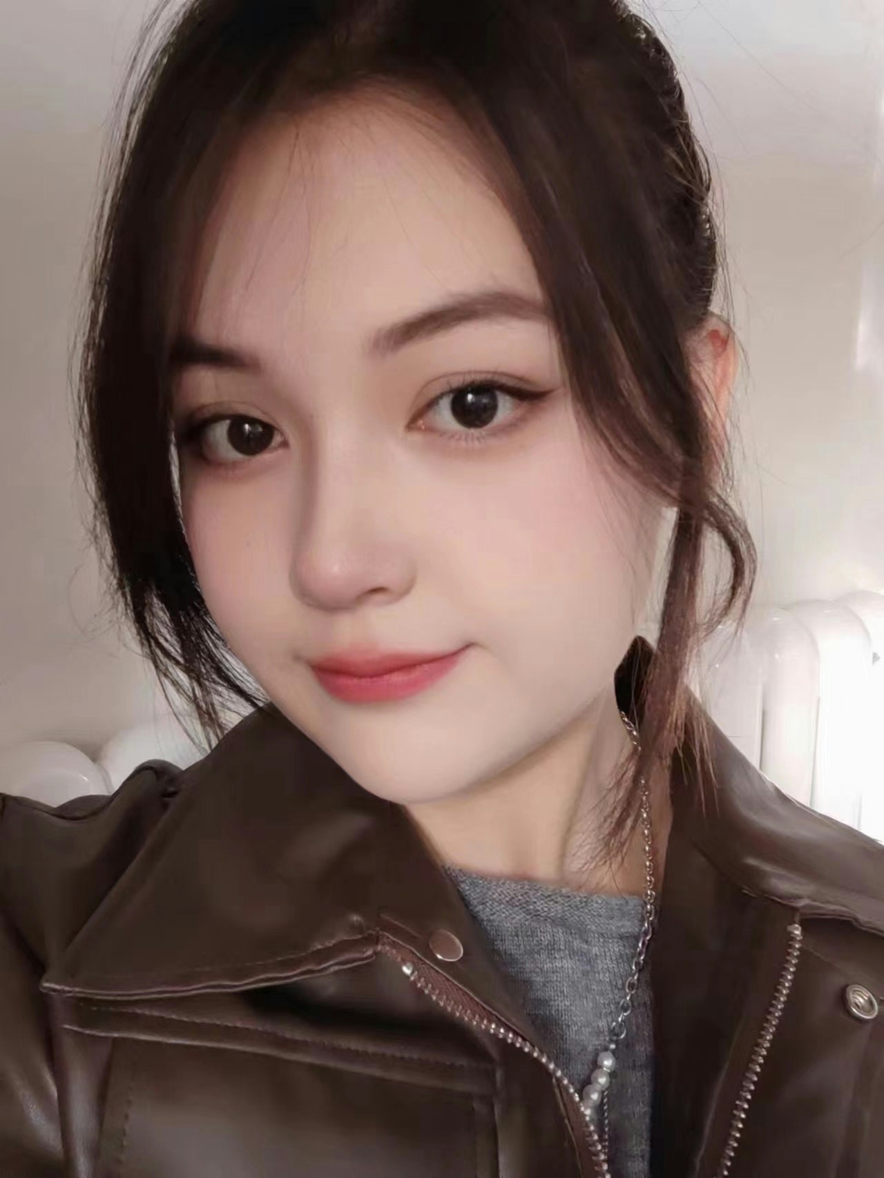 威艾妮排多力坤