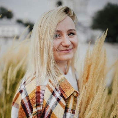 Елена Арсенова