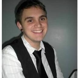 Original?auto=format&fit=crop&crop=faces&w=40&h=40