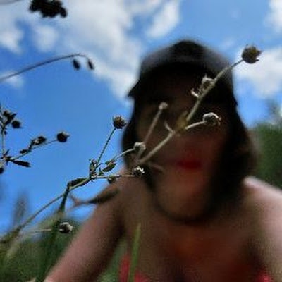 Анна Манина