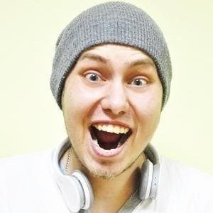 Александр Плуток