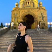 Астгик Амбарцумян