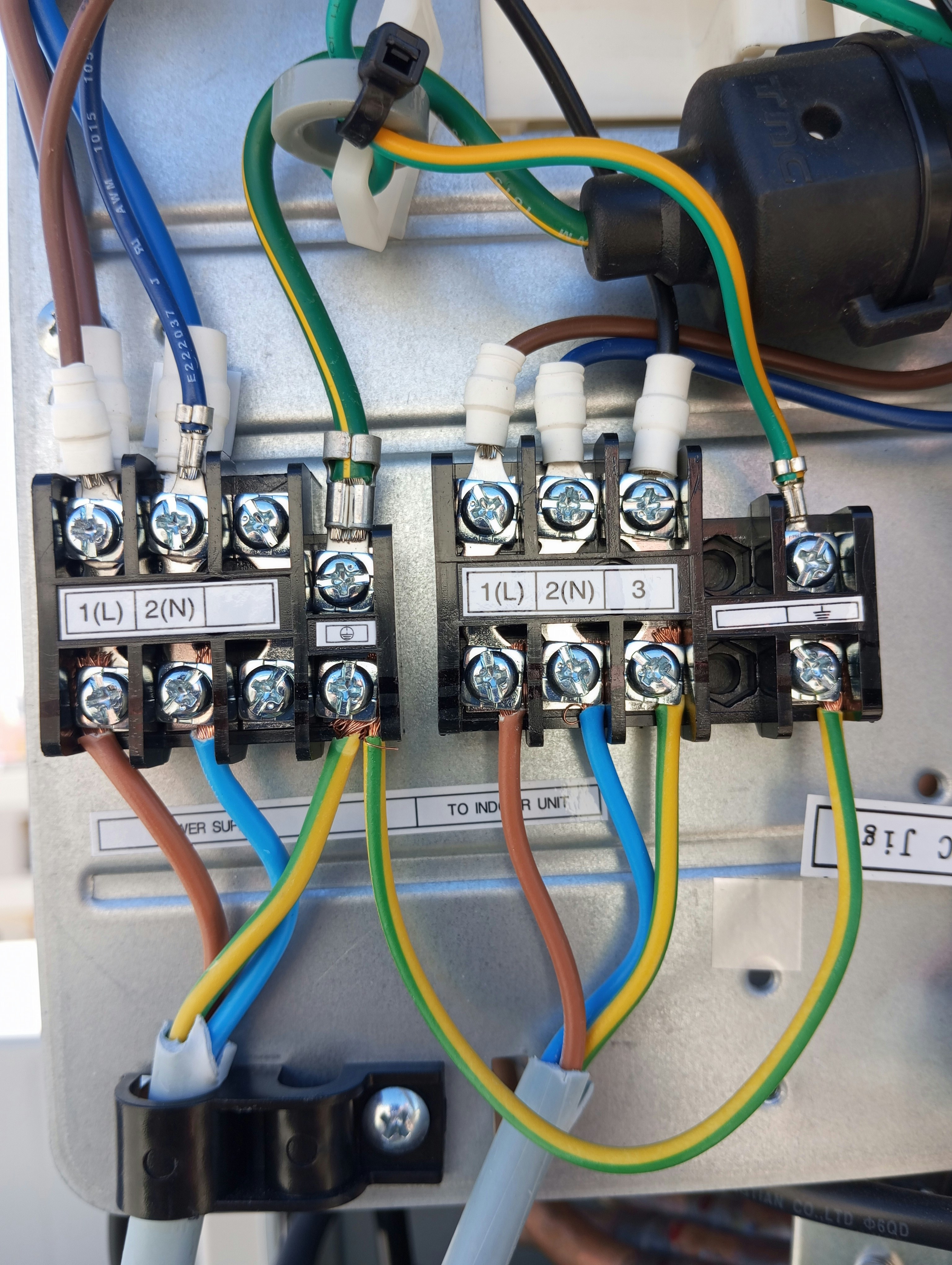 المحترف الصغير