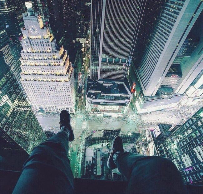 Роман Савченко