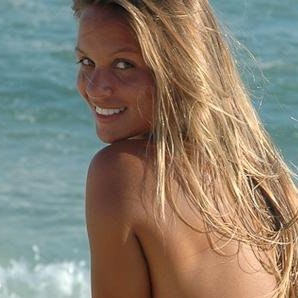 Laura Sabini | @IntractAmbassador | 💙 De