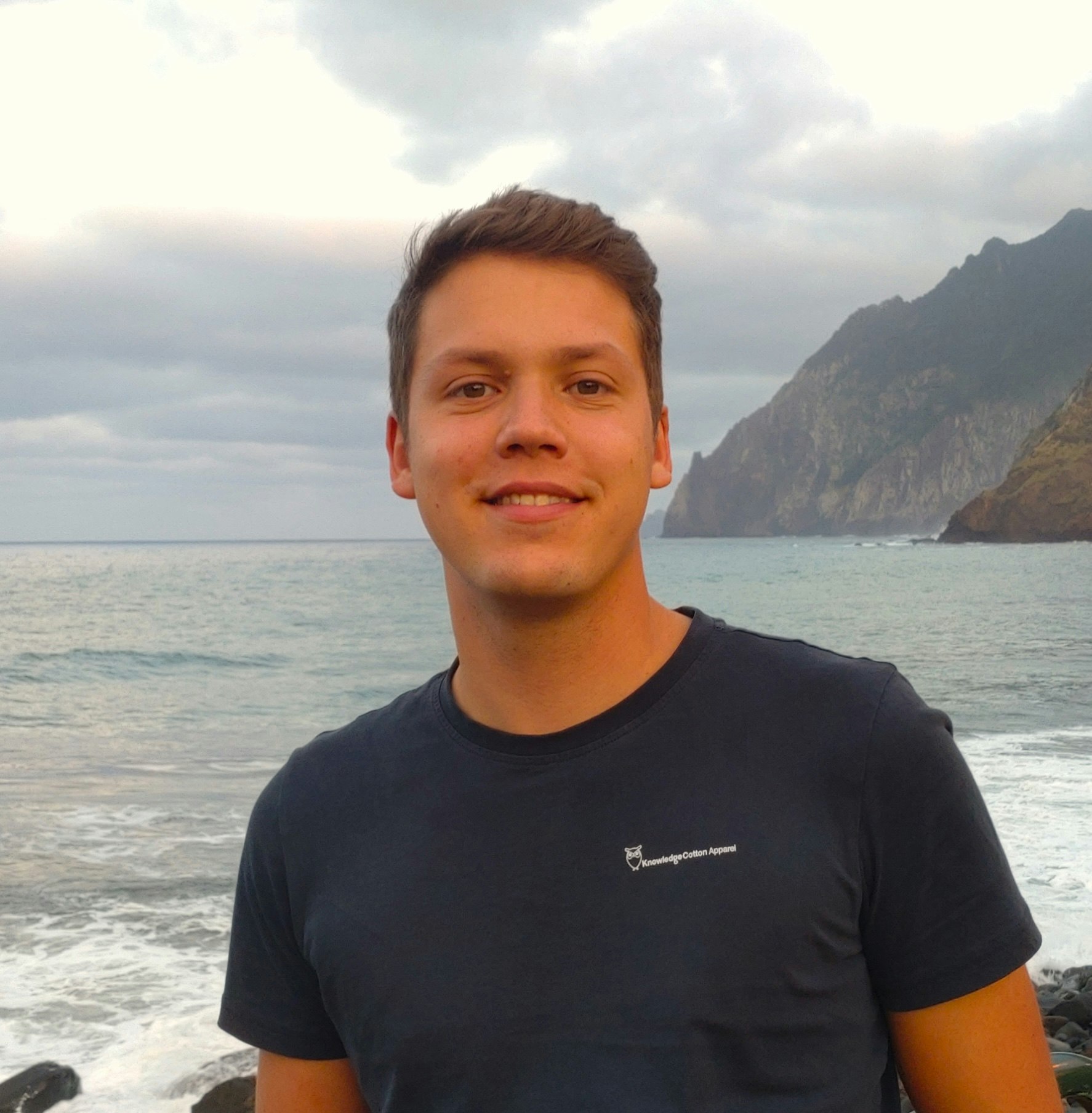 Maximilian Pfennig from writemaxi.com