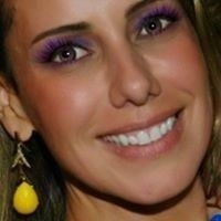 Ana Paula Lara Resende