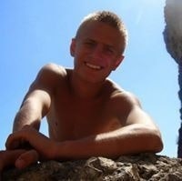 Original?auto=format&fit=crop&crop=faces&w=40&h=40