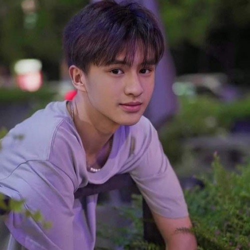 Hoàng Mạnh Hiếu