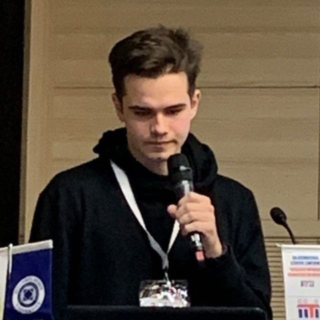 Виталий Безуглый