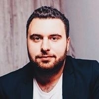 Микаэл Саакянц