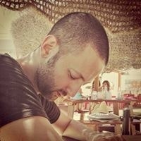 Original?auto=format&fit=crop&crop=faces&w=40&h=40