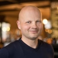 Niels Sandholt Busch