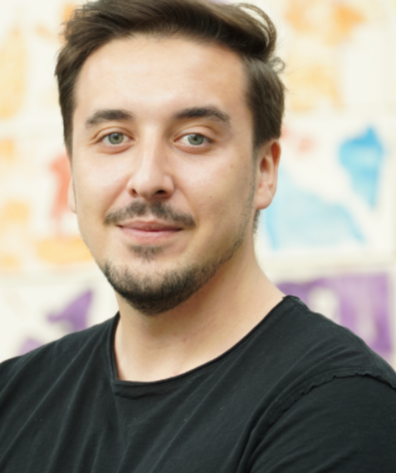 Ethan Robert Kensington