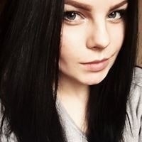 Оля Вахрушева