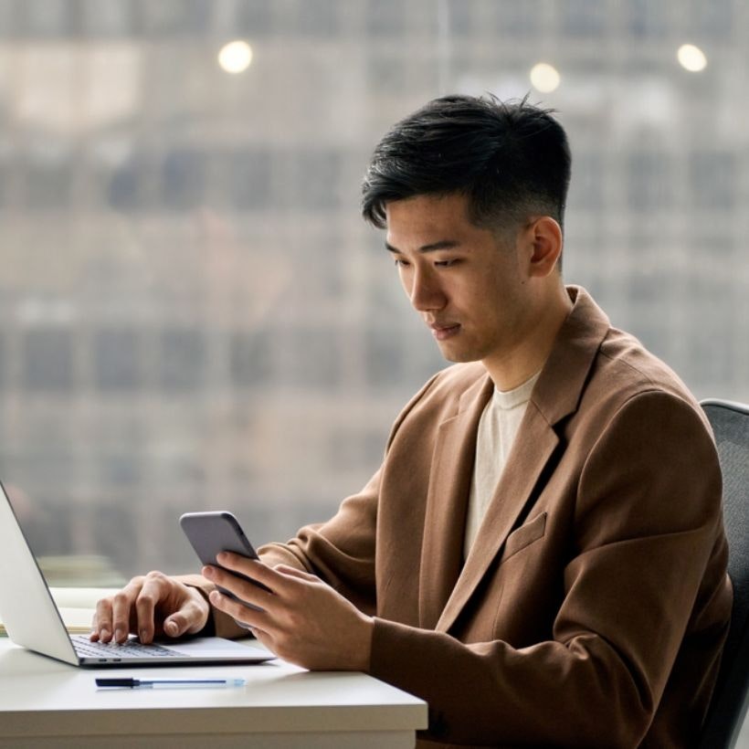 CEO Louis Vương