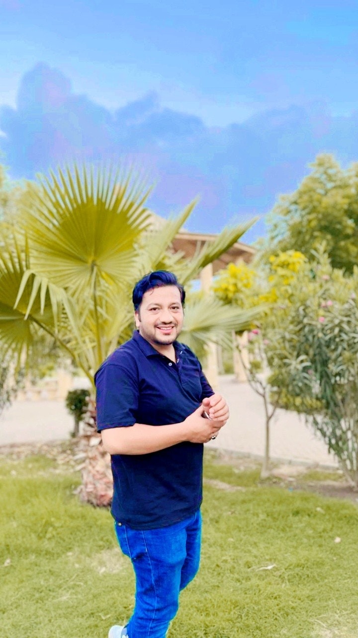 Yawar Haidery (BALTISTANI)