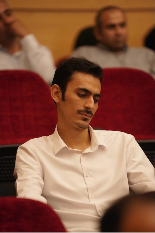 Mohammad Javad Ghasemy (GeekSesi)