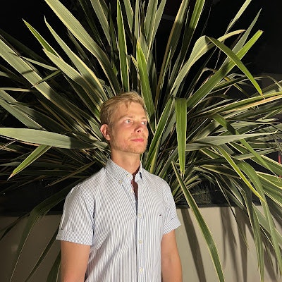 Michael M (MikeDoes)