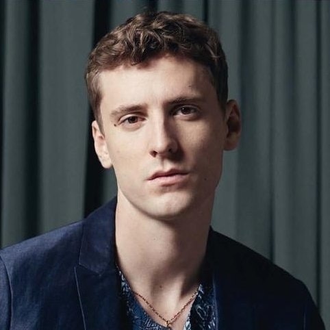 Николай Петров