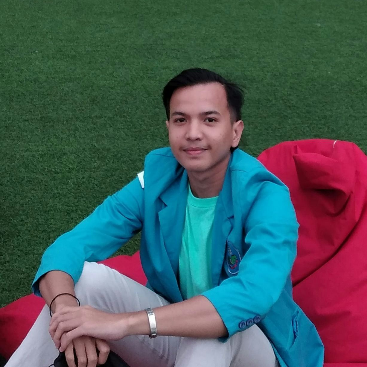 Fikhie Azhymardi Zullianta