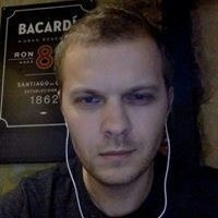 Максим Карянов