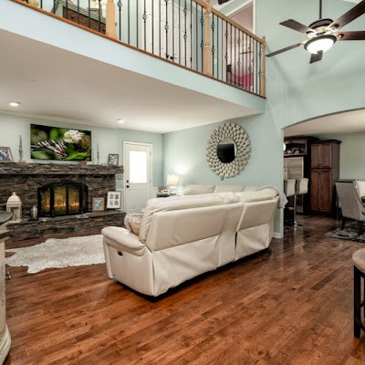 Prestige Oakville Today